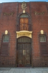 1932