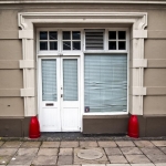wagon-door